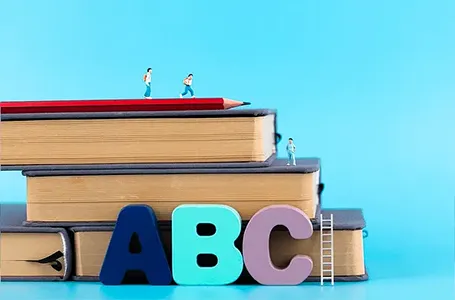 英文文法技巧課程，針對句型、時態等，以圖表方法簡化文法說明，搭配紮實多元的練習，逐步奠定文法概念