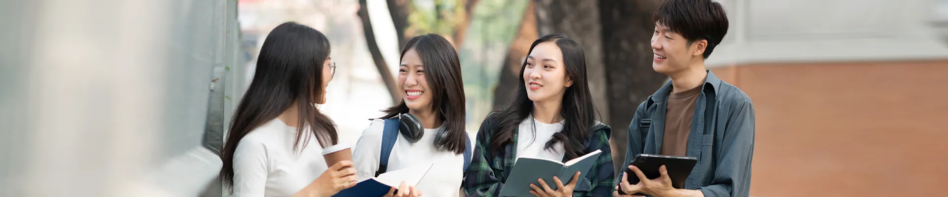 全民英檢課程推薦，以新制全民英檢考題設計課程規劃，線上課程隨時隨地備戰全民英檢