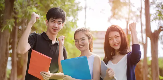 除多益外，我能同時上別的課嗎？