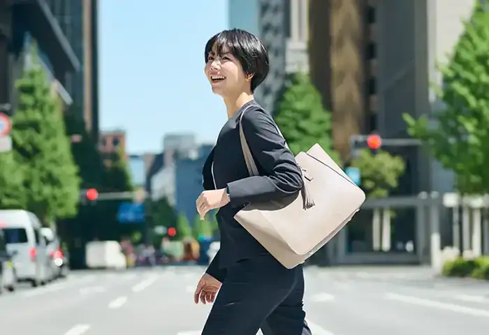 為海外發展與生活鋪路